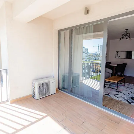 B&v 203 Coresi - Elegant Mountain Retreat Apartment *