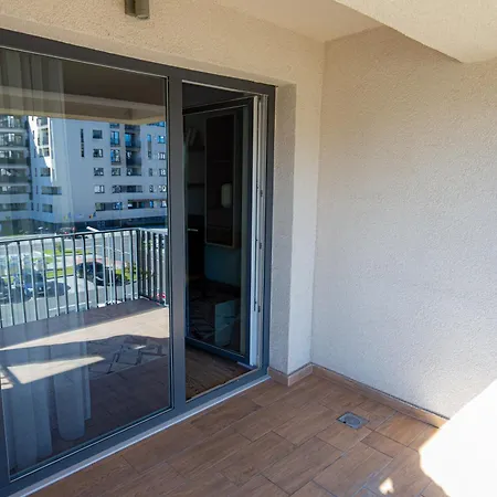 B&v 203 Coresi - Elegant Mountain Retreat Apartment Brasov